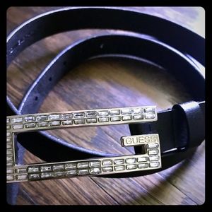 NWOT GUESS BELT! Size Large.